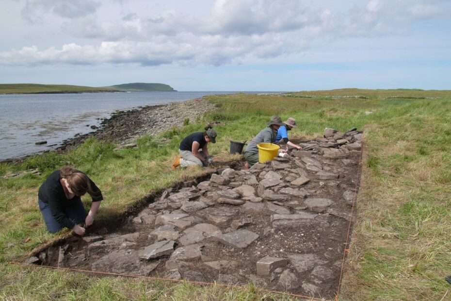 Photo of an archaeological dig
